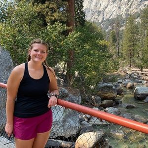 Meet your Posher, Angie